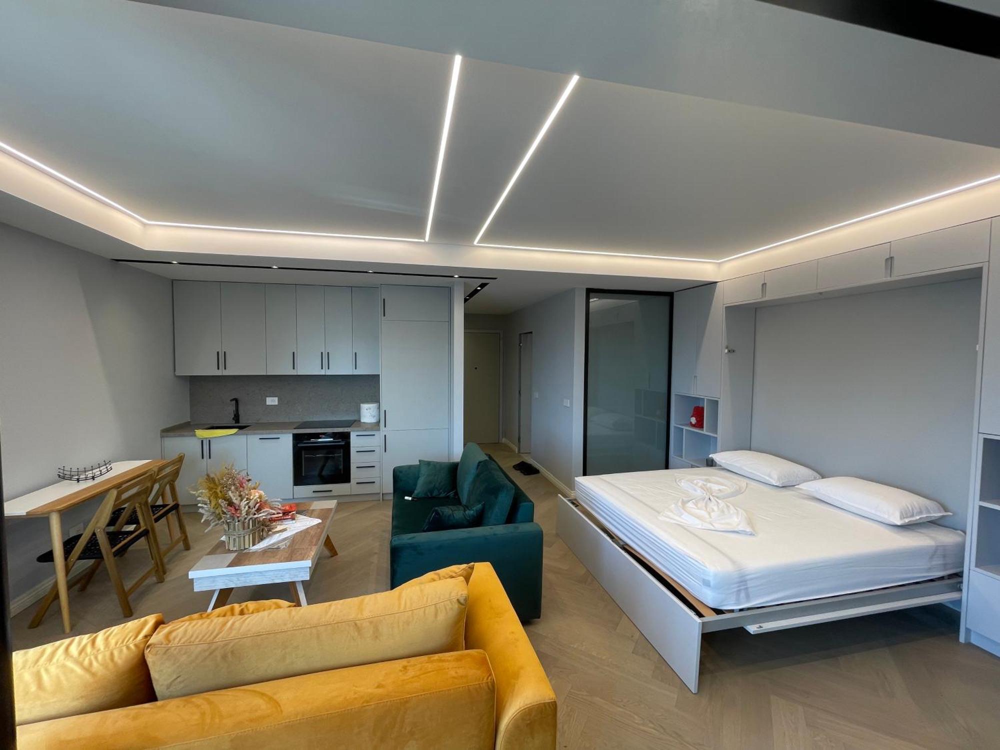 Luxury One Bedroom Apartment Тирана Экстерьер фото
